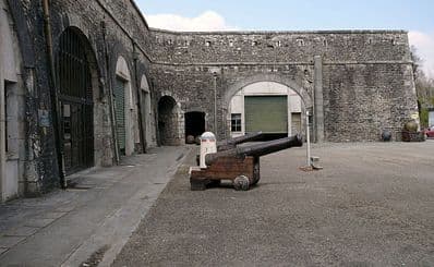Fort Montbarey — Mémorial des Finistériens