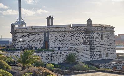 Museo Internacional de Arte Contemporáneo — Castillo de San José