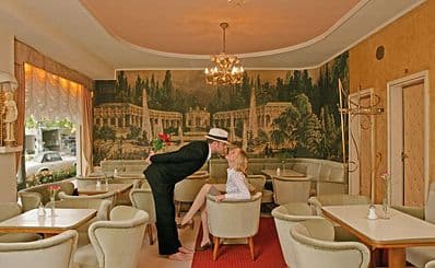 Cafe Jasmin