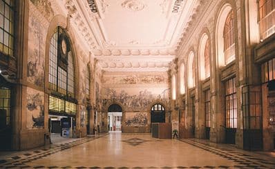 São Bento Railway Station
