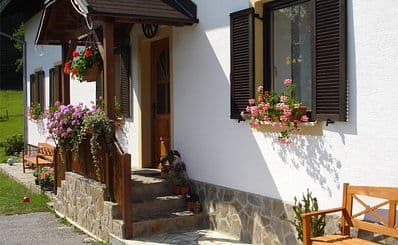 Štern - Pri Kovačniku Tourist Farm