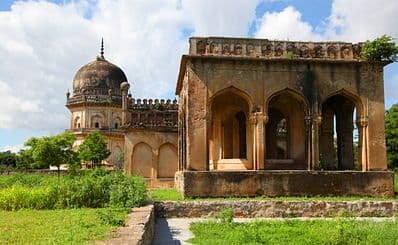 Qutb Shahi Tombs