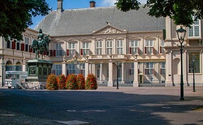 Noordeinde Palace