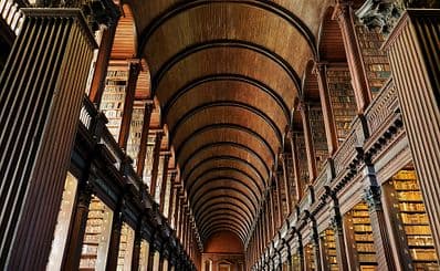 Book of Kells Tour with Dublin Castle