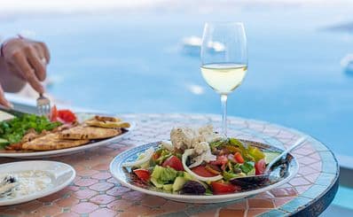 Hiona Taverna