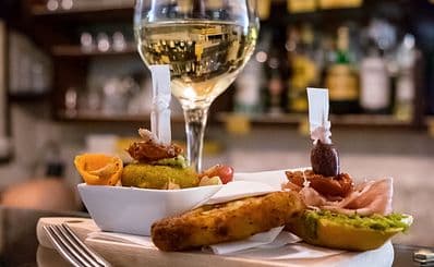 L'Avant Comptoir de la Terre