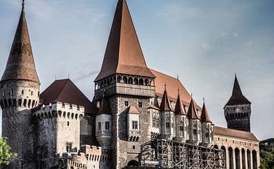Huniade Castle