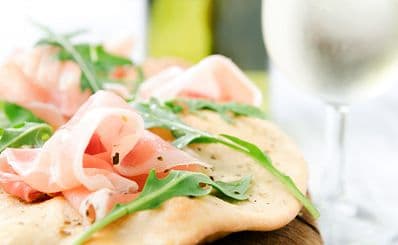 Tutta Bella Neapolitan Pizzeria