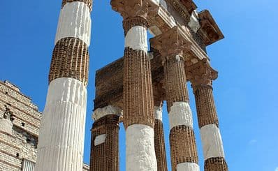 Capitoline Temple and Roman Amphitheatre