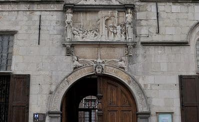 Maagdenhuis Museum