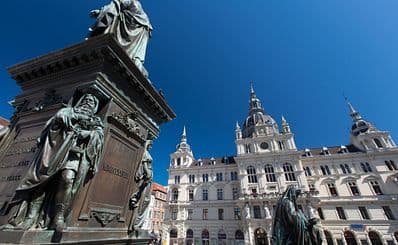Main Square & City Hall